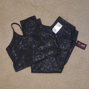 Stylish Leggings and Sport Bra Set